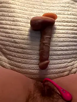 Leanaa Jolly online show from 01-11-26, 08:49