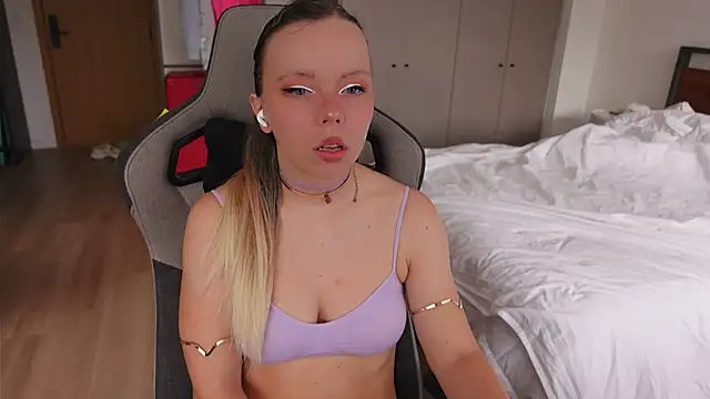 Ayra Lust online show from 02-09-26, 04:38