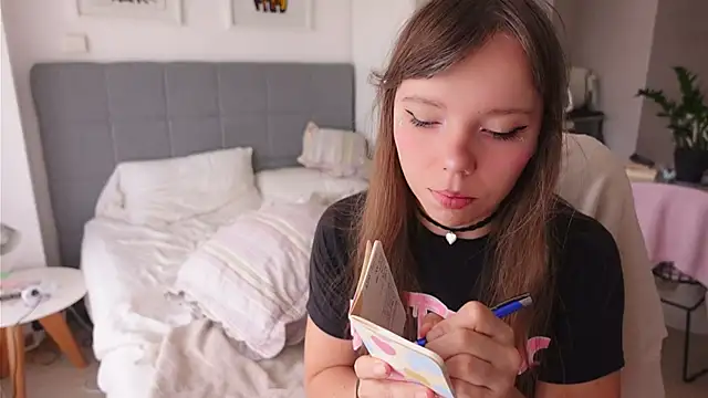 Ayra Lust online show from 01-18-26, 12:52