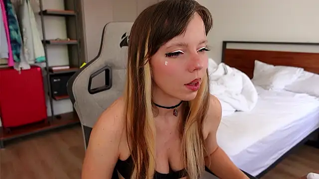 Ayra Lust online show from 02-28-26, 05:23