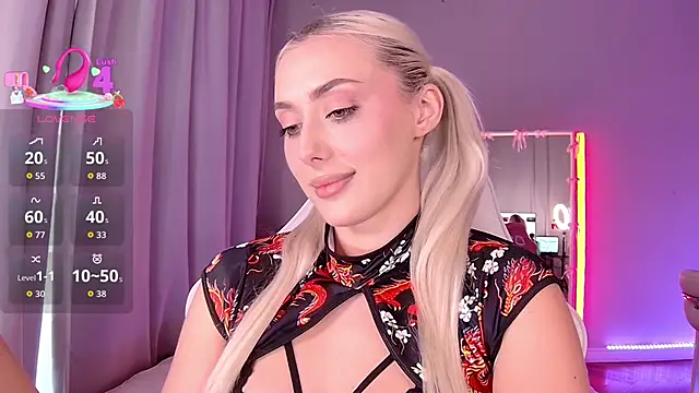 LoryWood online show from 03-22-26, 03:46