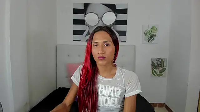 Brisahott online show from 11-06-25, 01:42