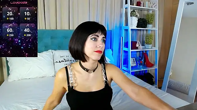 Snapshot of HeidiBloom chatting on 03-09-25, 02:10 HeidiBloom online show from 03-09-25, 02:10