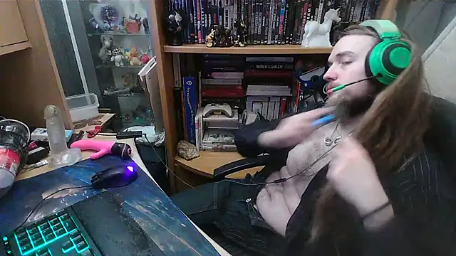 nicolasdumand21 online show from 02-20-25, 08:47