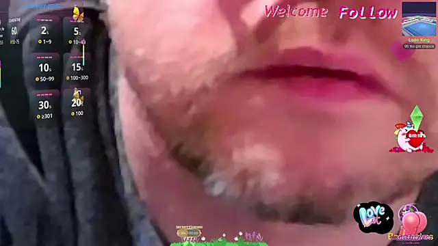 Snapshot of larsgessner30 chatting on 05-19-26, 08:49 larsgessner30 online show from 05-19-26, 08:49