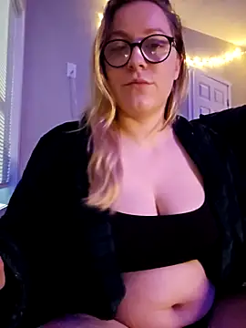 Paynted Lady online show from 12-21-25, 09:44