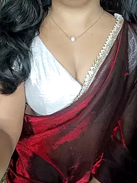 Snapshot of Tanvi-patil chatting on 05-25-26, 05:33 Tanvi-patil online show from 05-25-26, 05:33