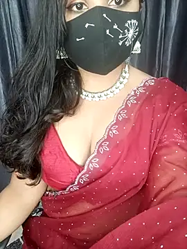 Snapshot of Tanvi-patil chatting on 07-18-26, 04:48 Tanvi-patil online show from 07-18-26, 04:48