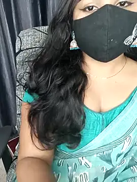 Snapshot of Tanvi-patil chatting on 06-17-26, 04:28 Tanvi-patil online show from 06-17-26, 04:28