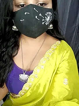 Snapshot of Tanvi-patil chatting on 06-15-26, 06:35 Tanvi-patil online show from 06-15-26, 06:35