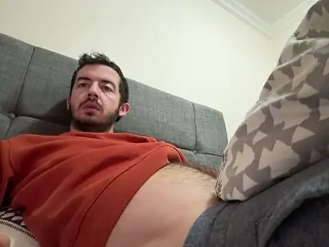 laynufff online show from 04-01-26, 05:31