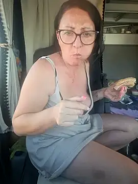 cuplubijoanna online show from 03-18-25, 03:55