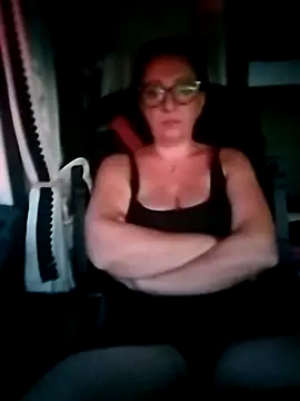 Snapshot of cuplubijoanna chatting on 07-21-26, 04:25 cuplubijoanna online show from 07-21-26, 04:25