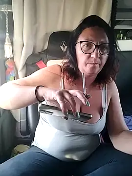 cuplubijoanna online show from 10-24-25, 04:28
