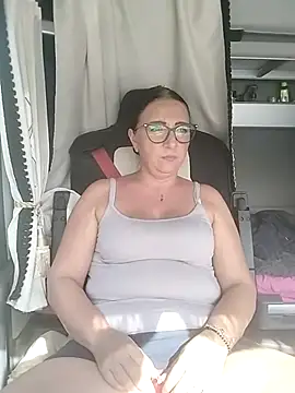 cuplubijoanna online show from 09-10-25, 01:32