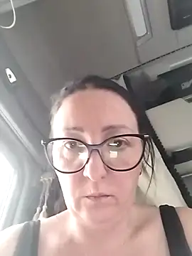 cuplubijoanna online show from 12-22-25, 04:07