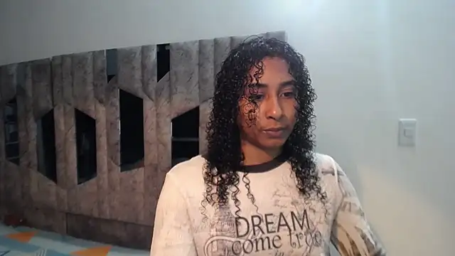 yohatinelly07 online show from 06-27-26, 02:17
