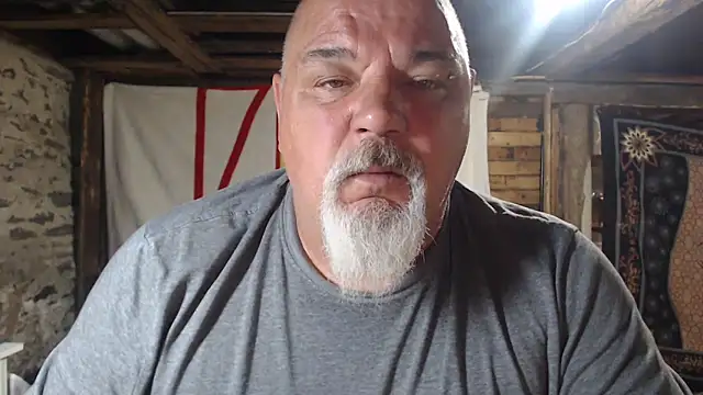 Snapshot of Newfiesausage1972 chatting on 06-17-26, 09:19 Newfiesausage1972 online show from 06-17-26, 09:19