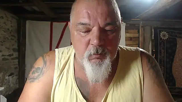 Snapshot of Newfiesausage1972 chatting on 06-24-26, 08:46 Newfiesausage1972 online show from 06-24-26, 08:46