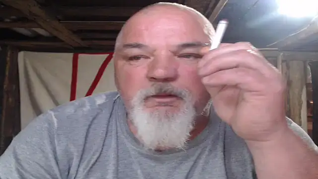 Snapshot of Newfiesausage1972 chatting on 05-14-26, 12:46 Newfiesausage1972 online show from 05-14-26, 12:46