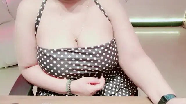 Gracefulgoddess online show from 03-08-26, 09:01