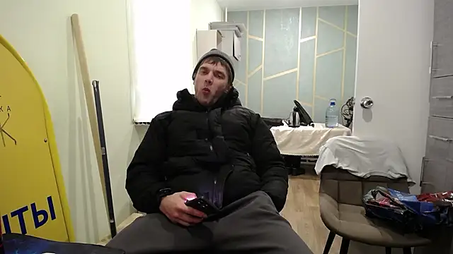 Max 2322 online show from 02-02-26, 06:56