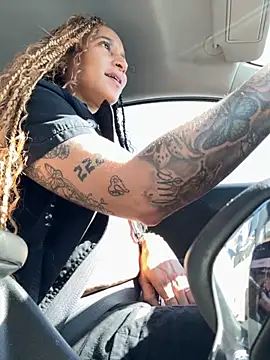 Shuggabutt online show from 09-12-25, 10:20