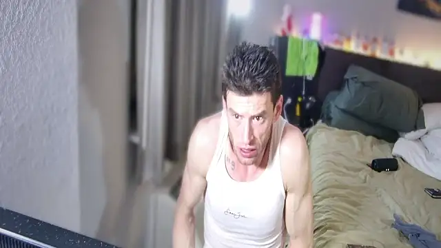 Snapshot of savageconfidence chatting on 01-19-26, 07:45 savageconfidence online show from 01-19-26, 07:45