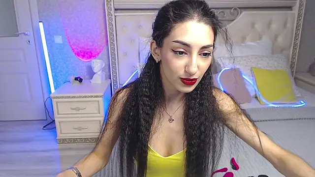 Snapshot of Lina_Robbins chatting on 10-07-25, 04:24 Lina Robbins online show from 10-07-25, 04:24