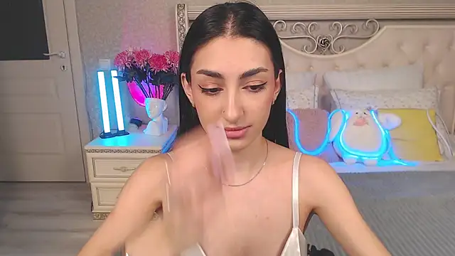 Lina Robbins online show from 02-17-26, 10:40