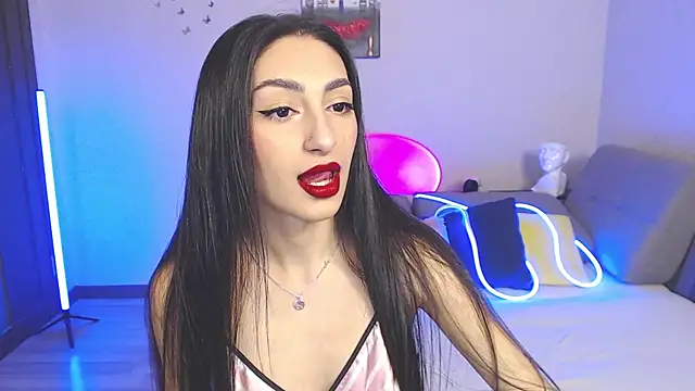 Snapshot of Lina_Robbins chatting on 03-13-25, 03:00 Lina Robbins online show from 03-13-25, 03:00