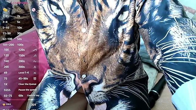 RoseStarr online show from 09-18-25, 07:06
