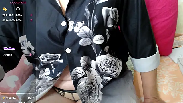 RoseStarr online show from 11-28-25, 09:15