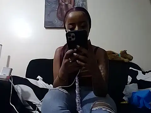 hoely grail01 online show from 09-23-25, 03:41