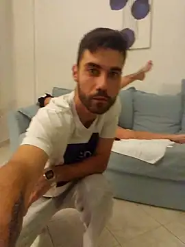 YourMommyBlair online show from 11-24-25, 03:56