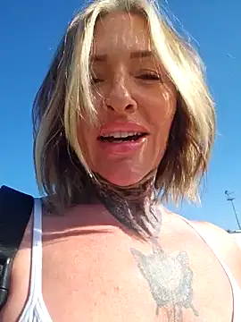 YourMommyBlair online show from 11-15-25, 11:14