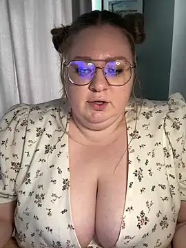 Snapshot of Chloe_WS chatting on 02-22-25, 09:45 Chloe WS online show from 02-22-25, 09:45