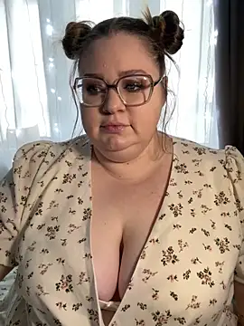 Snapshot of Chloe_WS chatting on 01-06-25, 07:09 Chloe WS online show from 01-06-25, 07:09