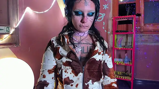 lady sontse  online show from 11-07-25, 07:18