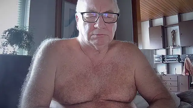 biggandybig online show from 11-17-25, 09:35