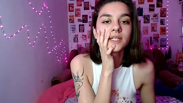 Snapshot of Celine_Dionn chatting on 12-15-24, 04:15 Celine Dionn online show from 12-15-24, 04:15