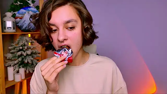 Snapshot of Celine_Dionn chatting on 01-08-26, 03:01 Celine Dionn online show from 01-08-26, 03:01