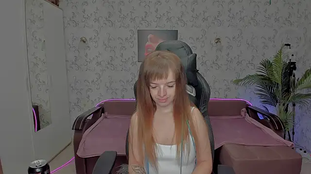 Snapshot of Eva_Rosec chatting on 12-10-24, 01:22 Eva Rosec online show from 12-10-24, 01:22