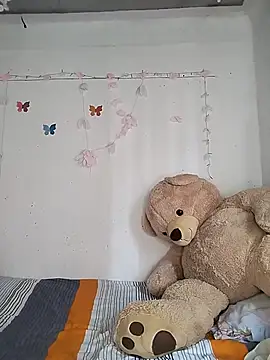 Snapshot of Yaumiko chatting on 02-06-26, 03:19 Yaumiko online show from 02-06-26, 03:19