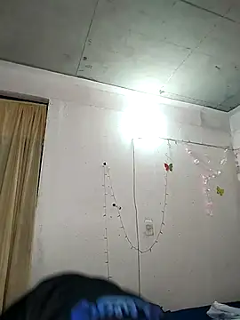 Snapshot of Yaumiko chatting on 02-04-26, 12:33 Yaumiko online show from 02-04-26, 12:33