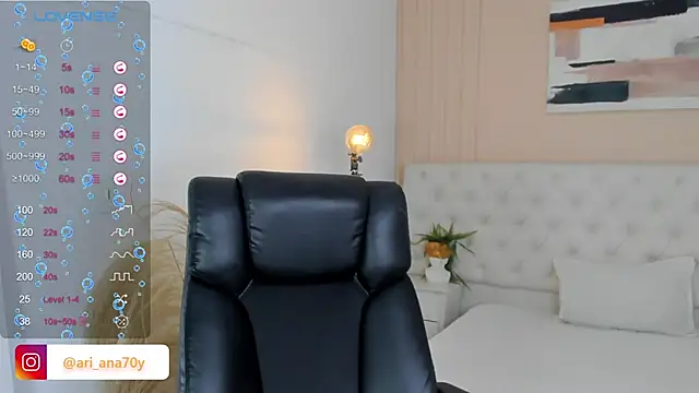 LOISE-XX online show from 03-26-26, 06:33