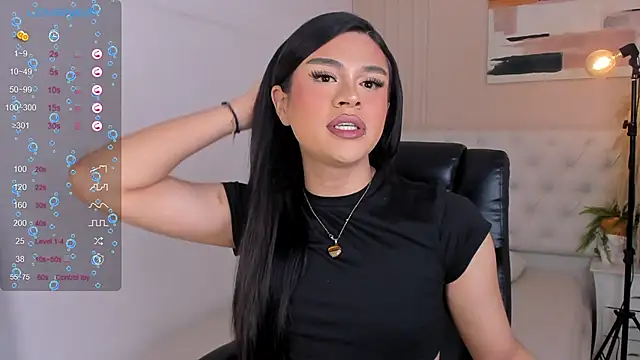 LOISE-XX online show from 07-18-26, 07:50
