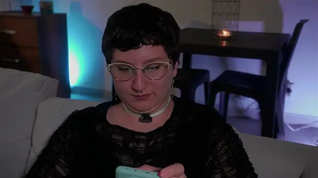 Ximenna Cruz online show from 09-24-25, 10:59