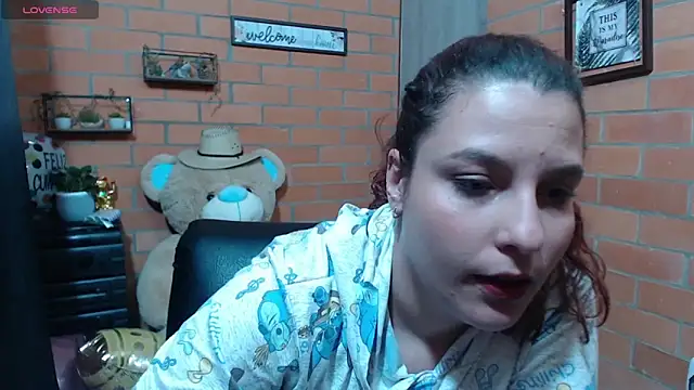 alexia 87 online show from 10-16-25, 10:51