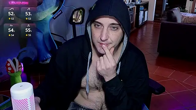 Snapshot of Gil_gamesh90 chatting on 02-17-26, 07:05 Gil gamesh90 online show from 02-17-26, 07:05